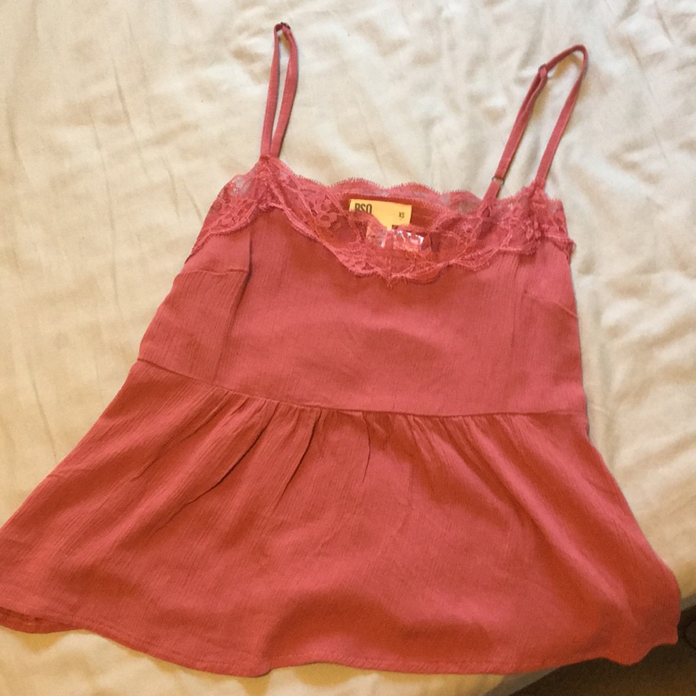 XS rose colored tank. New with tags, never worn